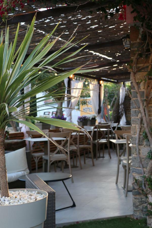 Auberge Du Cap Negre Le Lavandou Luaran gambar